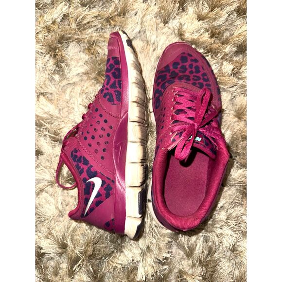 Nike Free 5.0 V4 Leopard Raspberry Red and Purple Sneakers Running Shoes - Picture 2 of 6